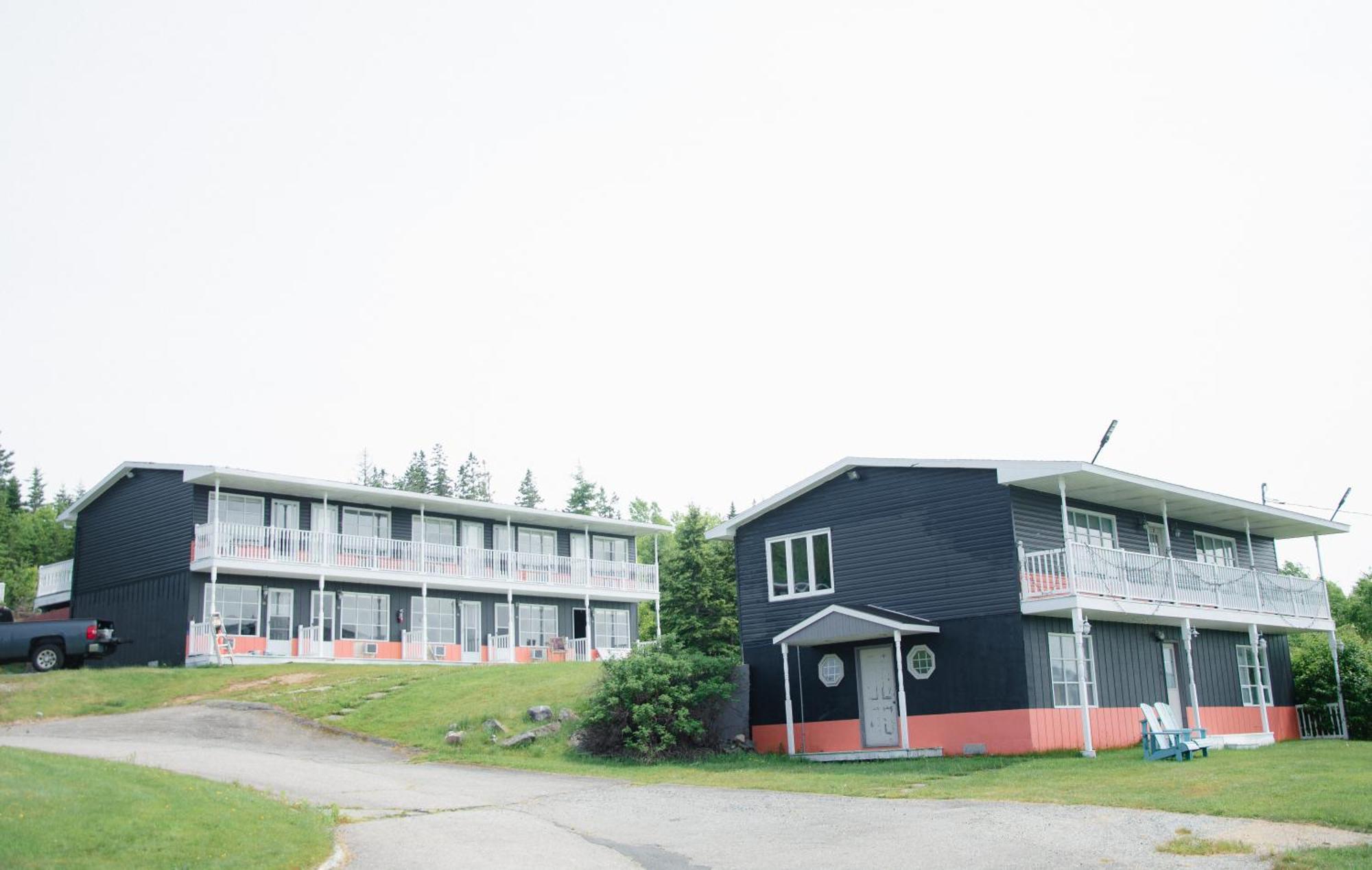 Travels Inn Victoria County Boularderie East Exteriör bild