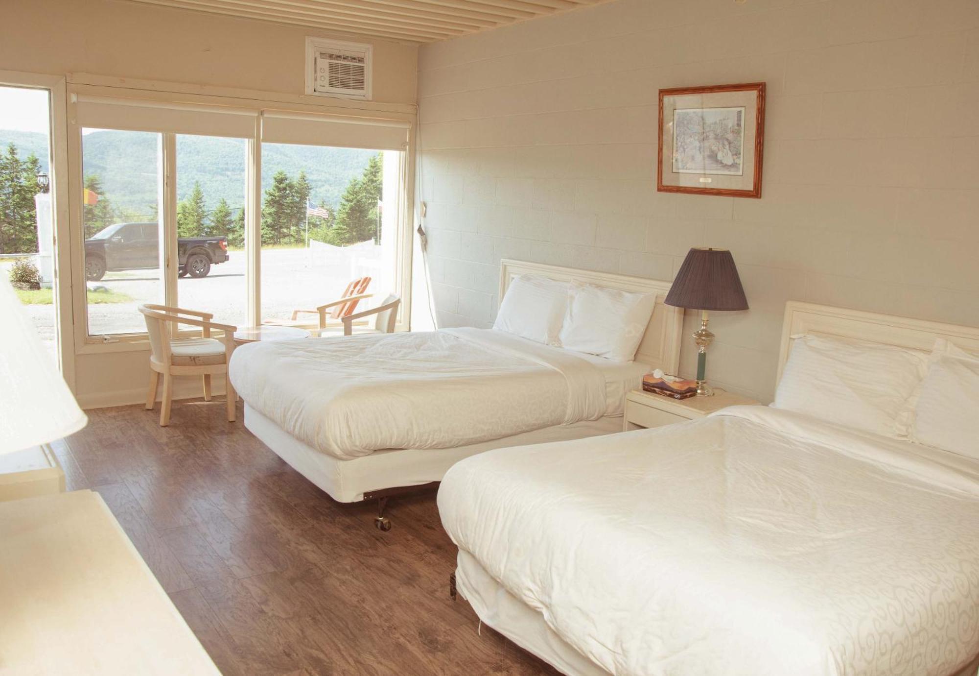 Travels Inn Victoria County Boularderie East Exteriör bild